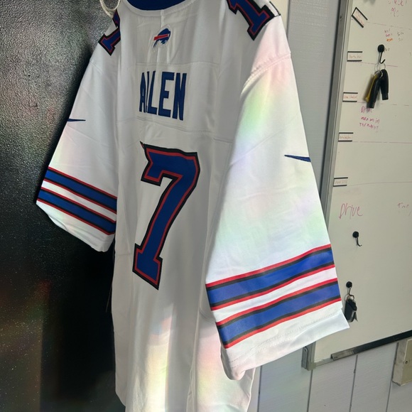 NFL Buffalo Bills Josh Allen - Picture 7 of 8